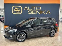 Svart Begagnad 2018 BMW 218 Gran Tourer Sport Line Minibuss | 219 900 kr