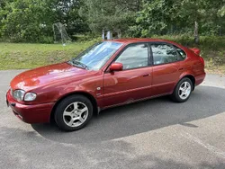 Röd Begagnad 2001 Toyota Corolla Halvkombi | 16 000 kr