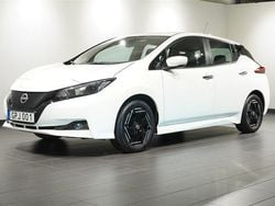 Vit Begagnad 2022 Nissan Leaf Acenta Halvkombi | 169 800 kr (Marknadspris)