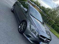 Grå Begagnad 2016 Mercedes CLA220 Sedan | 200 000 kr (Lite dyr)