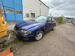 Mörkblå Begagnad 2005 Seat Leon Halvkombi | 3 000 kr (Superpris)