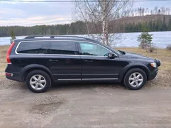 Svart Begagnad 2014 Volvo XC70 Momentum SUV | 125 000 kr (Marknadspris)