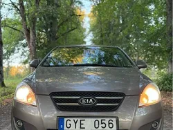 Grå Begagnad 2008 Kia Ceed 4 Halvkombi | 17 499 kr
