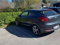 Grå Begagnad 2008 Kia ProCeed 4 Halvkombi | 5 000 kr (Marknadspris)