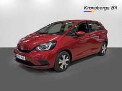 Premium crystal red metallic Begagnad 2023 Honda Jazz Elegance Halvkombi | 219 500 kr (Lite dyr)
