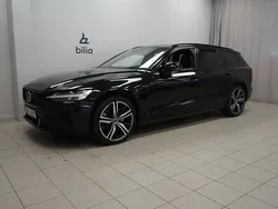 Svart Begagnad 2022 Volvo V60 R-Design Kombi | 459 900 kr (Bra pris)