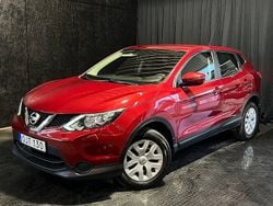 Röd Begagnad 2016 Nissan Qashqai SUV | 119 500 kr (Marknadspris)