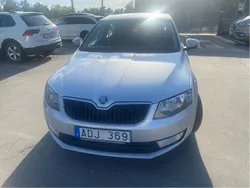 Silver Begagnad 2014 Skoda Octavia Sport Halvkombi | 105 000 kr (Marknadspris)