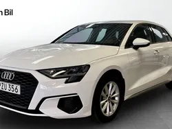 Vit Begagnad 2022 Audi A3 Sportback Proline Halvkombi | 224 000 kr (Marknadspris)