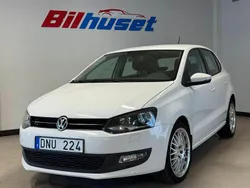 Vit Begagnad 2012 VW Polo Halvkombi | 79 000 kr (Marknadspris)