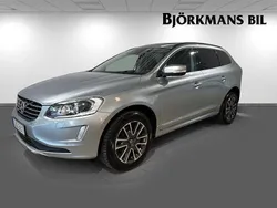 Silver Begagnad 2015 Volvo XC60 SUV | 189 000 kr (Marknadspris)