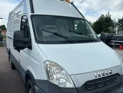 Vit Begagnad 2013 Iveco Daily Van | 85 000 kr (Bra pris)
