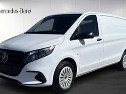 Vit Ny 2025 Mercedes Vito Minibuss | 556 375 kr (Superpris)