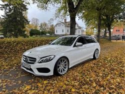 Vit Begagnad 2015 Mercedes C220 AMG line Kombi | 219 000 kr (Dyr)