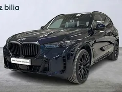 Svart Begagnad 2024 BMW X5 Comfort Edition SUV | 1 149 900 kr (Marknadspris)