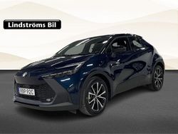 Blå Begagnad 2024 Toyota C-HR Style SUV | 369 900 kr (Marknadspris)