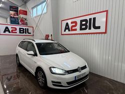 Vit Begagnad 2017 VW Golf VII Kombi | 134 900 kr (Marknadspris)