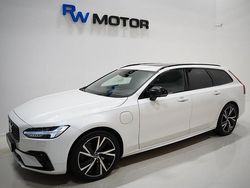 Vit Begagnad 2020 Volvo V90 R-Design Kombi | 374 900 kr (Marknadspris)