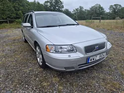 Grå Begagnad 2006 Volvo V70 Momentum Kombi | 49 900 kr (Lite dyr)