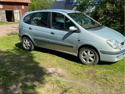 Grå Begagnad 2001 Renault Scénic Minibuss | 19 000 kr (Lite dyr)