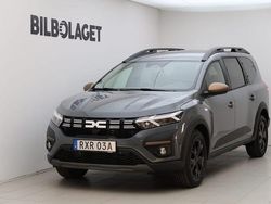 Grå Begagnad 2024 Dacia Jogger Extreme Minibuss | 224 900 kr (Marknadspris)