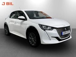 Vit Begagnad 2021 Peugeot e-208 Active Halvkombi | 189 900 kr (Marknadspris)