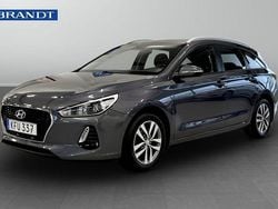 Mörkgrå (grå) Begagnad 2018 Hyundai i30 Kombi | 134 900 kr (Marknadspris)