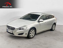Grå Begagnad 2012 Volvo V60 Momentum Kombi | 94 900 kr (Marknadspris)