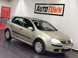 Ljusbrun Begagnad 2005 VW Golf IV Halvkombi | 44 900 kr (Lite dyr)