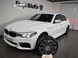 Vit Begagnad 2017 BMW 530e M Sport Sedan | 279 500 kr