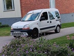 Vit Begagnad 2003 Renault Kangoo Privilege Minibuss | 13 000 kr