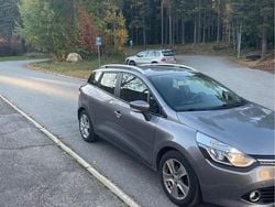 Grå Begagnad 2014 Renault Clio GrandTour Kombi | 65 000 kr (Marknadspris)