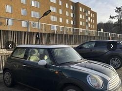 Grön Begagnad 2008 Mini Cooper D Halvkombi | 50 000 kr (Marknadspris)