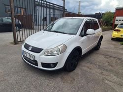 Vit Begagnad 2007 Suzuki SX4 Halvkombi | 53 800 kr (Marknadspris)