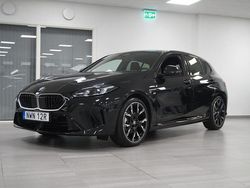 Svart Begagnad 2024 BMW 120 M Sport Halvkombi | 419 900 kr