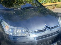 Silver Begagnad 2005 Citroën C4 Halvkombi | 21 000 kr (Marknadspris)