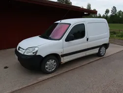 Vit Begagnad 2007 Peugeot Partner Minibuss | 4 000 kr (Superpris)
