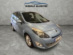 Ljusblå Begagnad 2010 Renault Grand Scénic III Minibuss | 44 900 kr (Marknadspris)