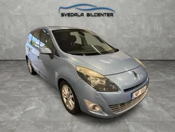 Ljusblå Begagnad 2010 Renault Grand Scénic III Minibuss | 44 900 kr (Marknadspris)