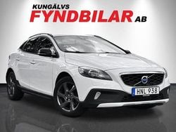 Vit Begagnad 2014 Volvo V40 CC Business Edition Kombi | 99 900 kr (Marknadspris)