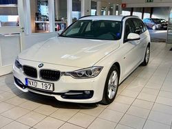 Vit Begagnad 2013 BMW 320 Sport Line Kombi | 134 800 kr (Marknadspris)