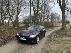 Svart Begagnad 2016 BMW 520 Kombi | 125 000 kr (Marknadspris)