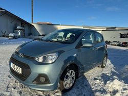 Blå Begagnad 2014 Hyundai i10 Halvkombi | 74 900 kr (Marknadspris)