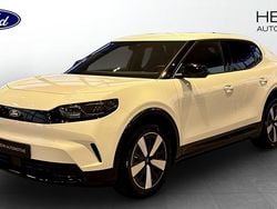 Frozen white Begagnad 2024 Ford Capri Business Edition Halvkombi | 530 000 kr (Marknadspris)