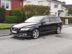 Svart Begagnad 2011 Volvo V70 R-Design Summum Kombi | 99 000 kr (Lite dyr)