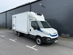 Vit Begagnad 2018 Iveco Daily Van | 124 875 kr