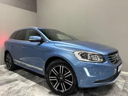 Blå Begagnad 2016 Volvo XC60 Standard SUV | 174 900 kr (Lite dyr)