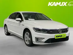 Vit Begagnad 2018 VW Passat GTE Sedan | 219 800 kr (Marknadspris)