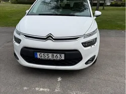Vit Begagnad 2015 Citroën C4 Picasso Minibuss | 57 000 kr (Marknadspris)