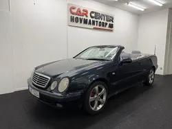 Mörkblå Begagnad 2000 Mercedes CLK230 Cab | 59 900 kr